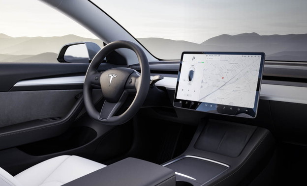 Tesla mora dijeliti autopilotske podatke s agencijom NHTSA
