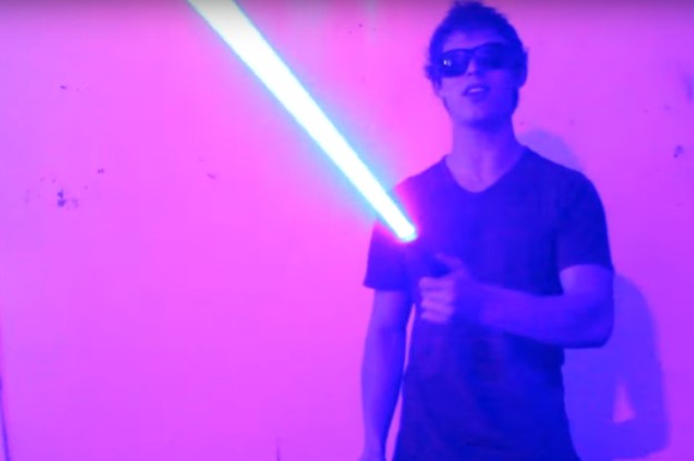 VIDEO: Stvarni i najopasniji lightsaber