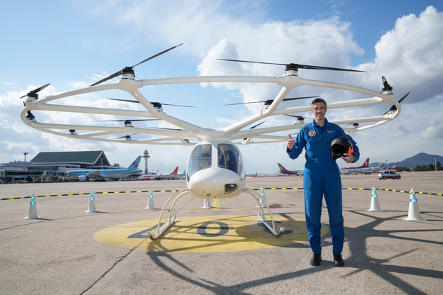 VIDEO: Volocopter taksi s posadom leti u Seulu