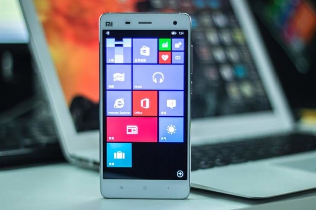 VIDEO: Pogledajte Windows 10 na Android telefonu