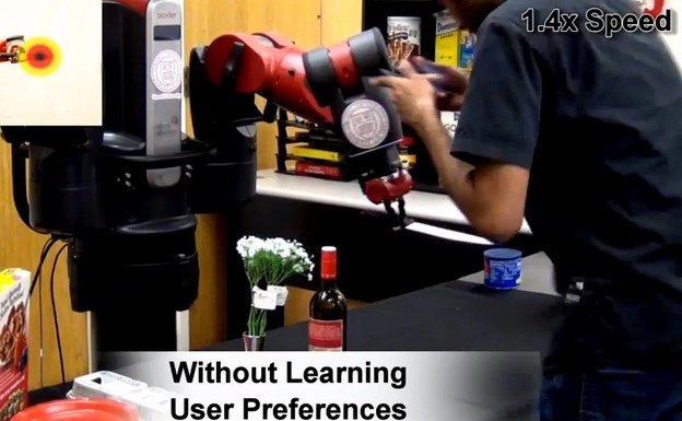 VIDEO: Robot napada čovjeka nožem
